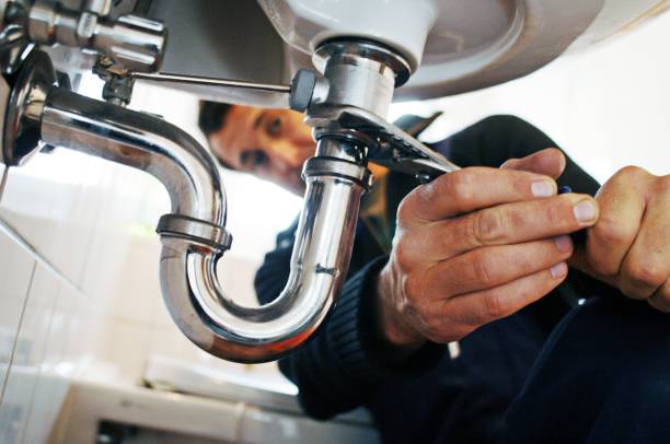 Best Emergency Plumber  in Nashvle, IL